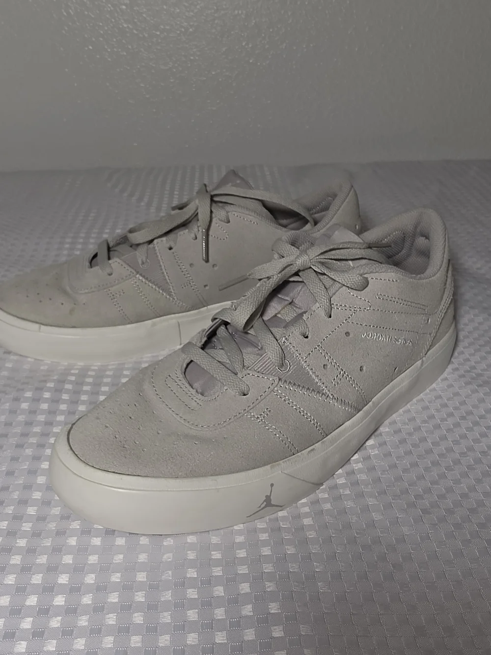 Jordan Series ES 